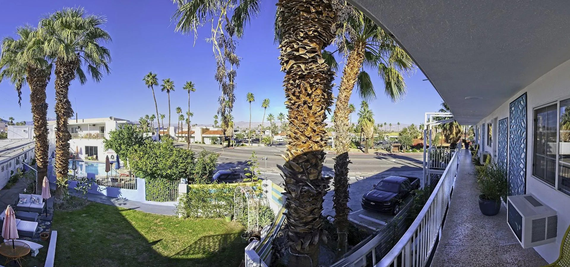 Inn At Palm Springs