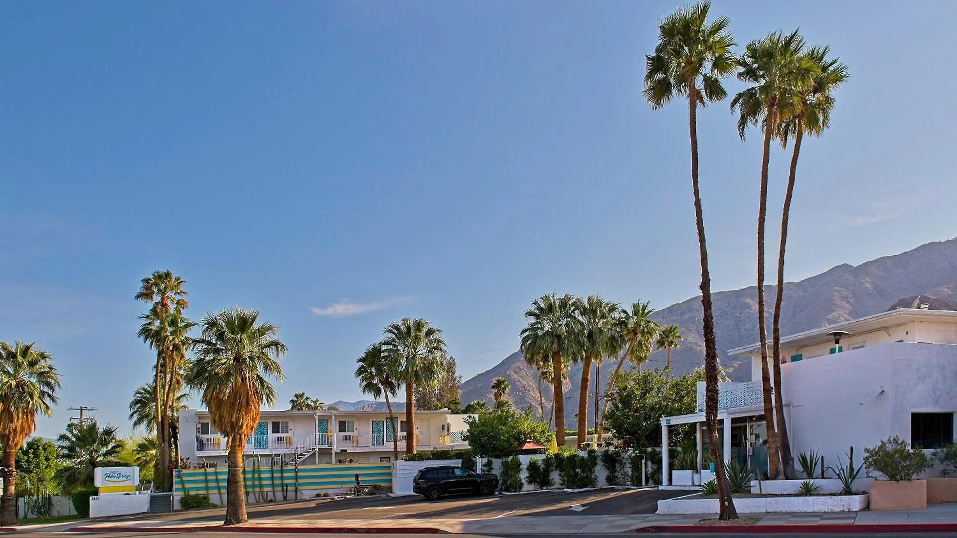 Inn At Palm Springs